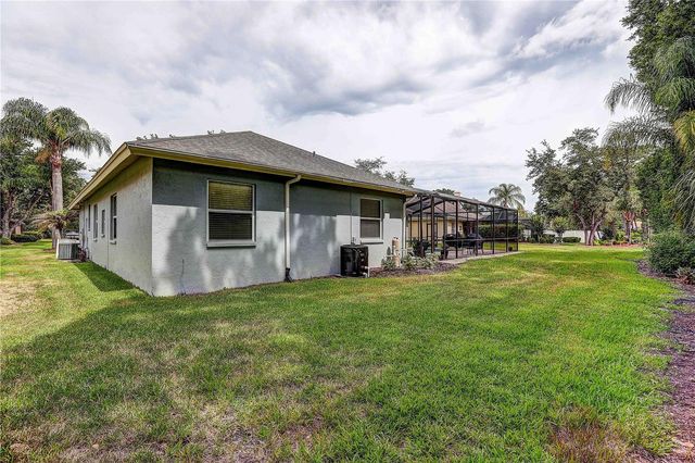 2812 CLUBHOUSE DRIVE, Plant City, FL 33566