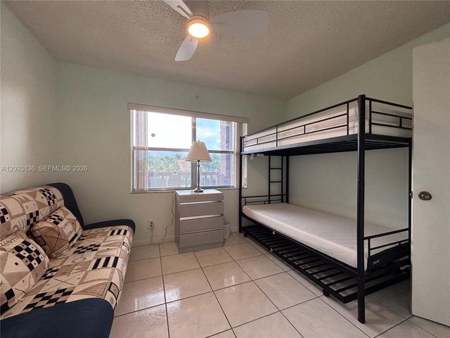 9900 Sunrise Lakes Boulevard 210, Sunrise, FL 33322