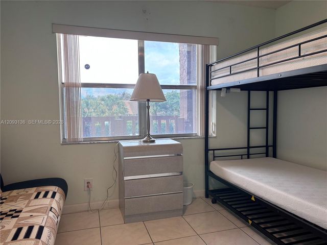 9900 Sunrise Lakes Boulevard 210, Sunrise, FL 33322