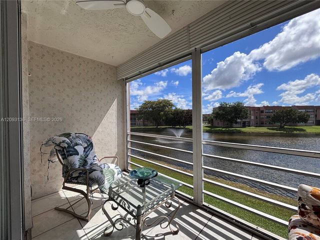 9900 Sunrise Lakes Boulevard 210, Sunrise, FL 33322