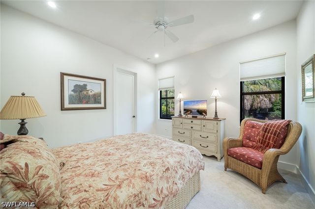 2943 Coco Lakes DR, Naples, FL 34105