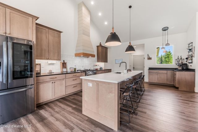 25662 N Gathering PL, Rathdrum, ID 83858