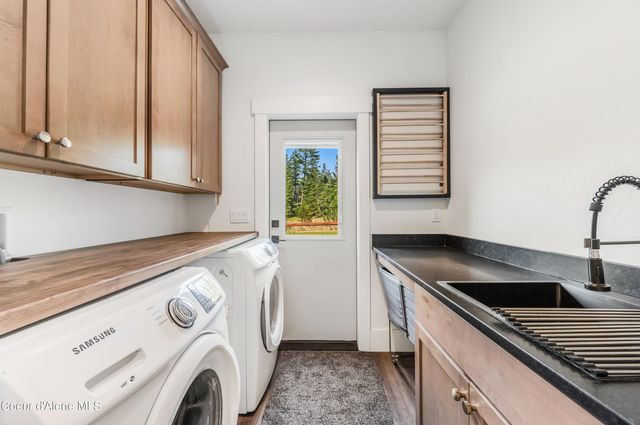 25662 N Gathering PL, Rathdrum, ID 83858