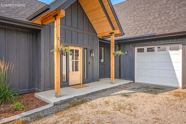 25662 N Gathering PL, Rathdrum, ID 83858