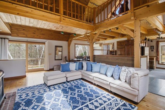 1871 West Hill Road, Townshend, VT 05353