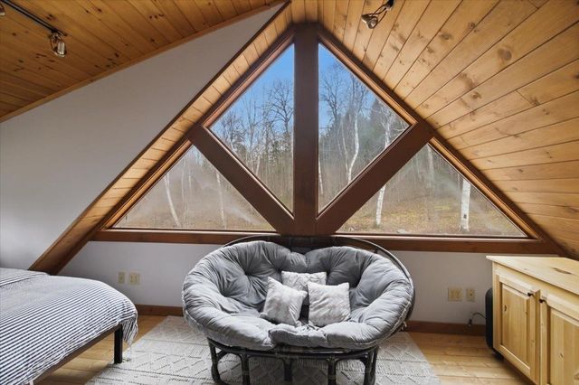 1871 West Hill Road, Townshend, VT 05353