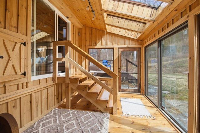 1871 West Hill Road, Townshend, VT 05353
