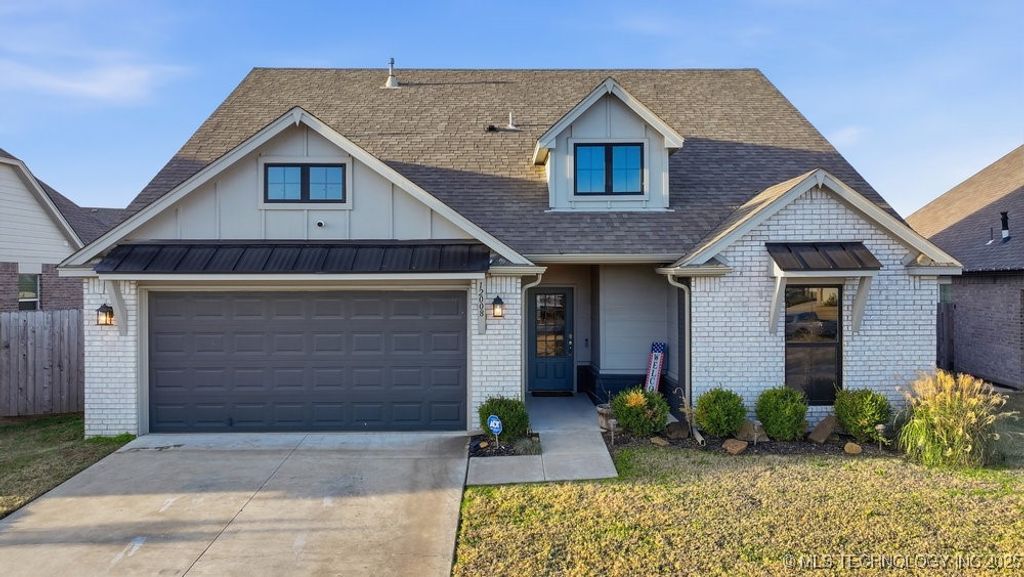 12008 N 131st East Avenue, Collinsville, OK 74021