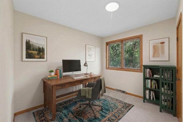 7712 Riverdale Drive N, Brooklyn Park, MN 55444