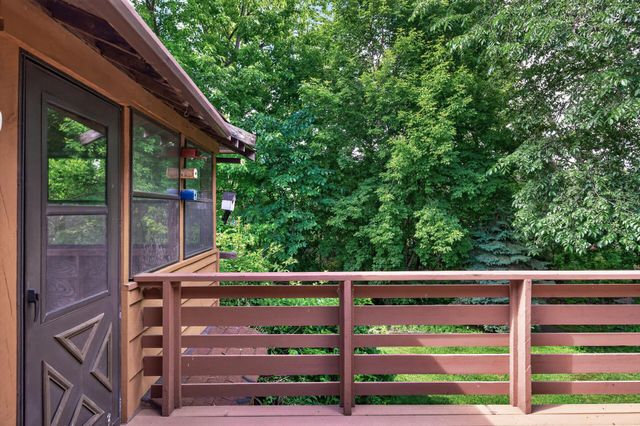 7712 Riverdale Drive N, Brooklyn Park, MN 55444