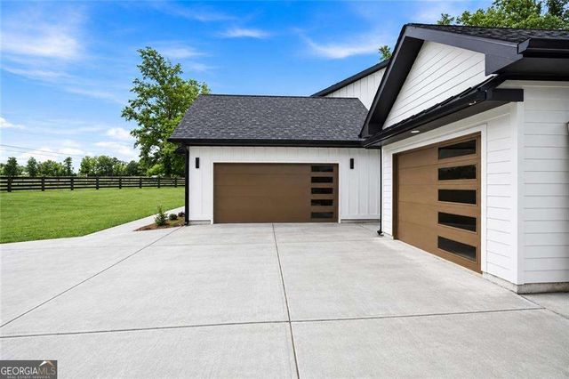 2680 Dr Bramblett Road, Cumming, GA 30028