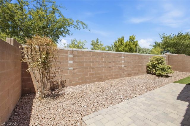 6737 Scavenger Hunt Street, North Las Vegas, NV 89084
