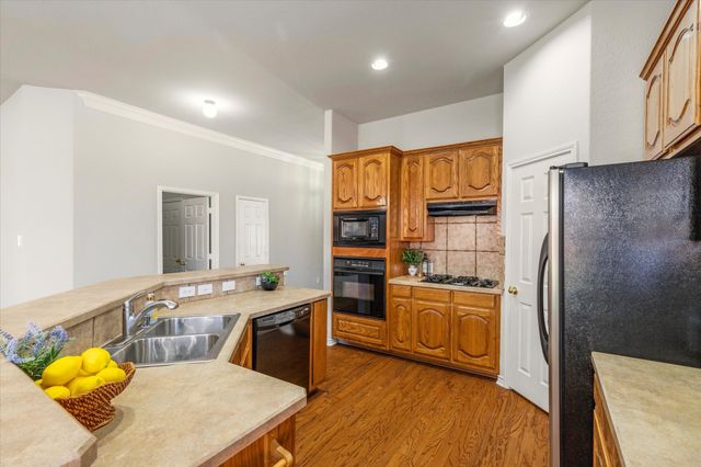 8404 La Quinta Lane, Mckinney, TX 75070