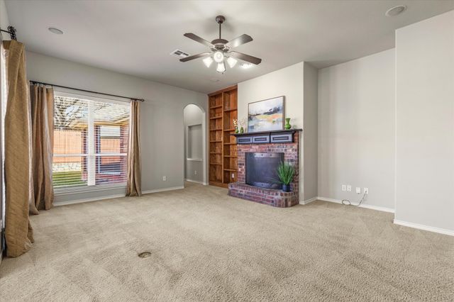 8404 La Quinta Lane, Mckinney, TX 75070