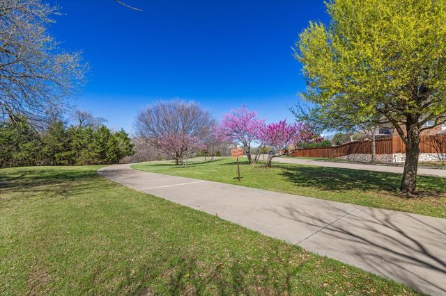 8404 La Quinta Lane, Mckinney, TX 75070