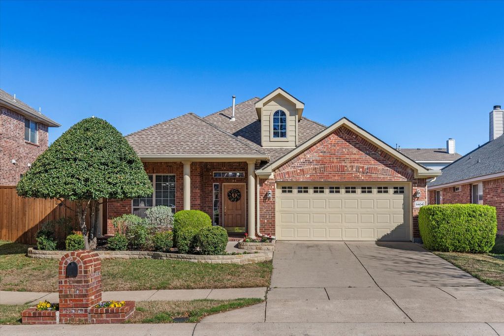 8404 La Quinta Lane, Mckinney, TX 75070