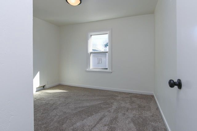 1908 COLUMBUS STREET, Manitowoc, WI 54220