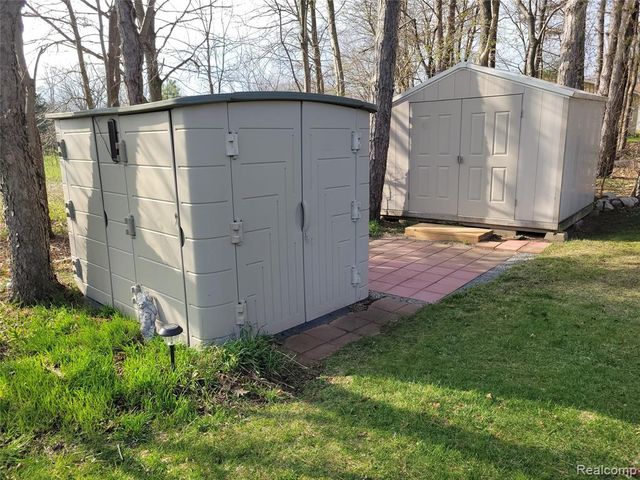9700 Winans Street, West Olive, MI 49460