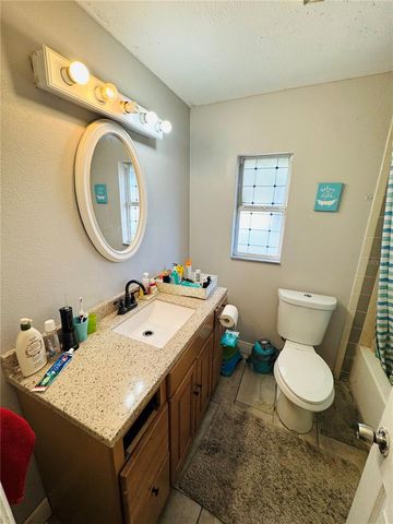 1221 LEEWAY AVENUE, Orlando, FL 32810
