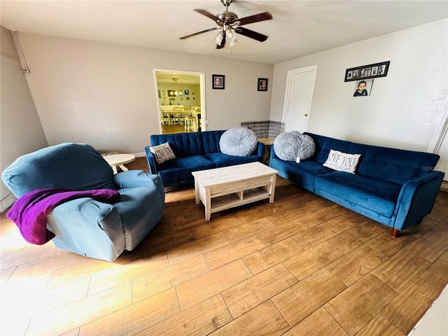 1221 LEEWAY AVENUE, Orlando, FL 32810