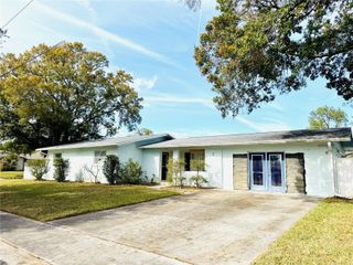 1221 LEEWAY AVENUE, Orlando, FL 32810