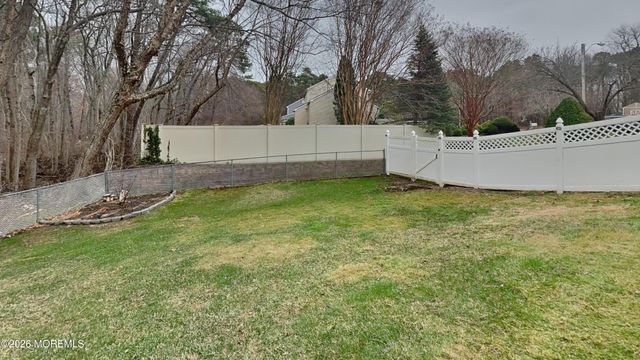 1448 Ottawa Court, Toms River, NJ 08753