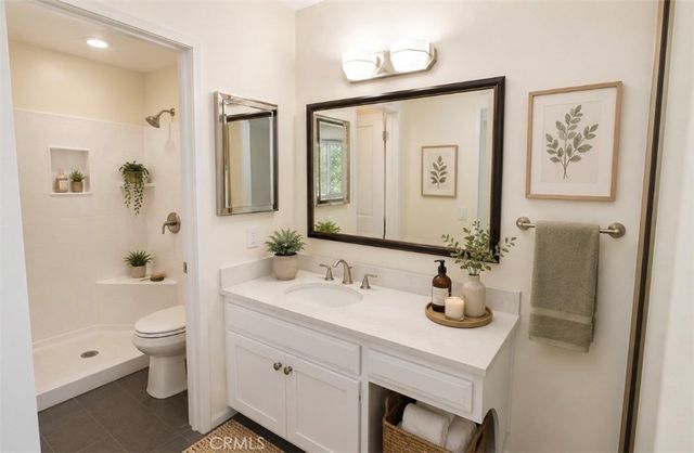 7509 Winnetka Ave, Winnetka, CA 91306