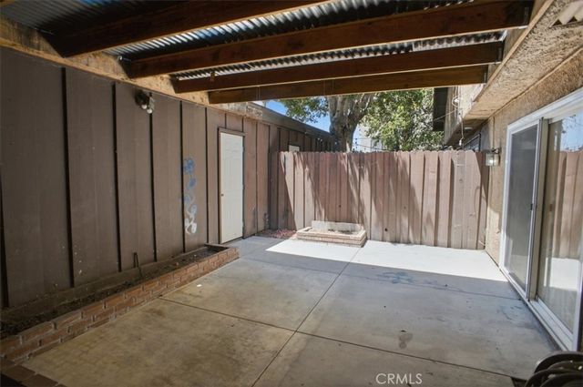 7509 Winnetka Ave, Winnetka, CA 91306