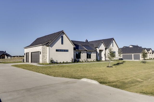 6241 McChesney, Midlothian, TX 76065
