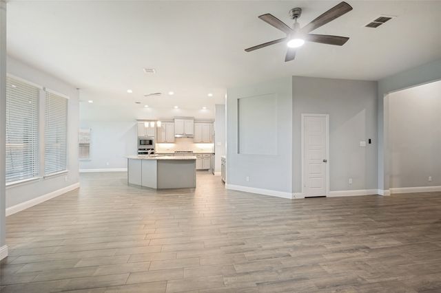 230 Clairmont Drive, Ponder, TX 76259