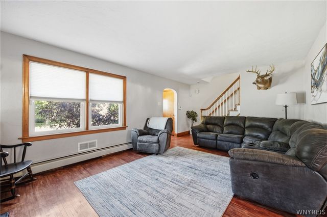 2965 Cleveland Avenue, Niagara Falls, NY 14305