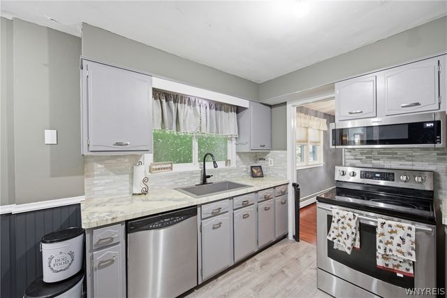 2965 Cleveland Avenue, Niagara Falls, NY 14305
