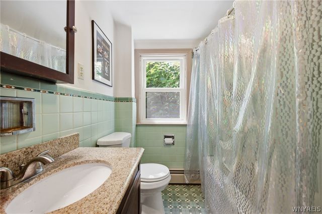 2965 Cleveland Avenue, Niagara Falls, NY 14305