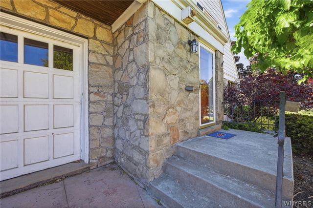 2965 Cleveland Avenue, Niagara Falls, NY 14305