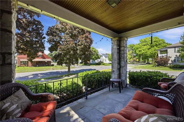 2965 Cleveland Avenue, Niagara Falls, NY 14305