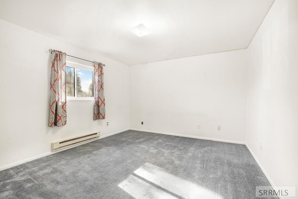 Image 10 of property listing at 1970 Peggys Lane, Idaho Falls, ID 83402