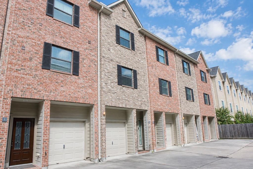 2904 Chenevert Street J, Houston, TX 77004