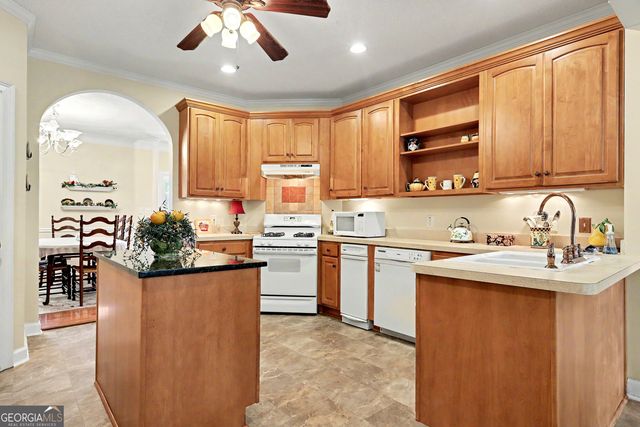 1225 Bent Creek Drive, Mcdonough, GA 30252
