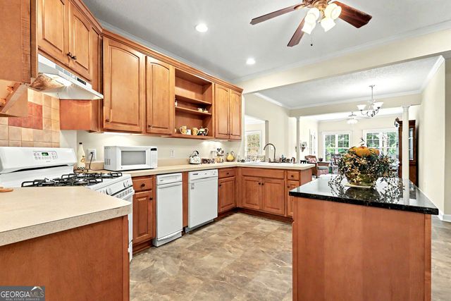 1225 Bent Creek Drive, Mcdonough, GA 30252