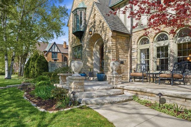 4604 Murray AVENUE, Whitefish Bay, WI 53211