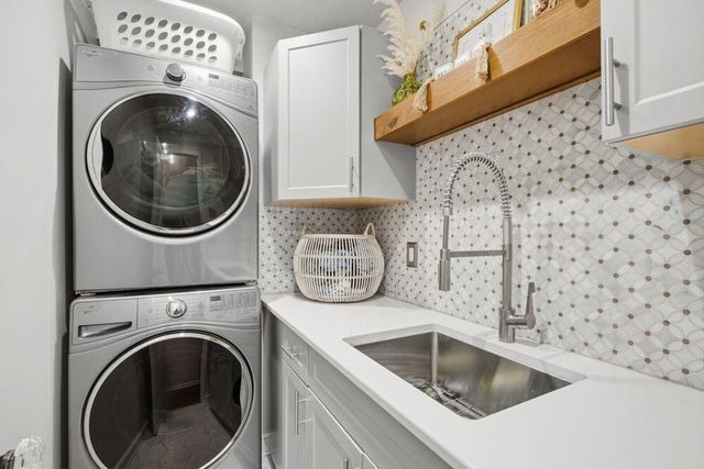 4604 Murray AVENUE, Whitefish Bay, WI 53211