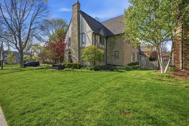 4604 Murray AVENUE, Whitefish Bay, WI 53211
