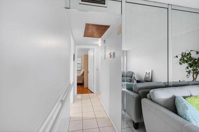 281 Dorset G, Boca Raton, FL 33434