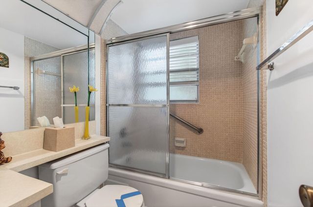 281 Dorset G, Boca Raton, FL 33434