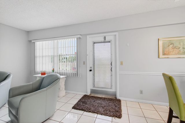 281 Dorset G, Boca Raton, FL 33434