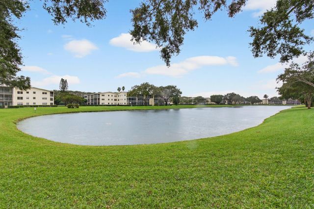 281 Dorset G, Boca Raton, FL 33434