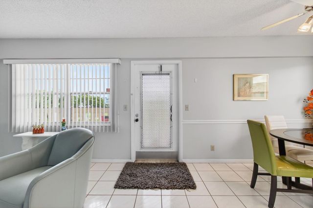 281 Dorset G, Boca Raton, FL 33434