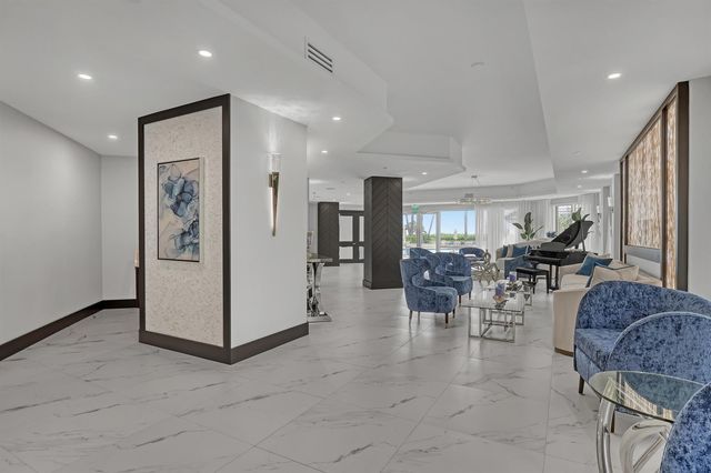 3920 N Ocean Drive 9b, Singer Island, FL 33404