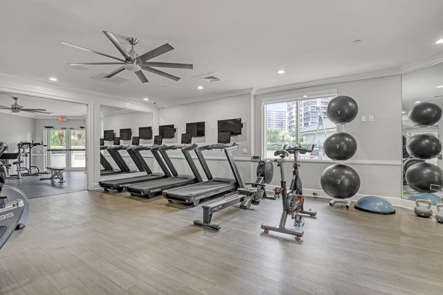 3920 N Ocean Drive 9b, Singer Island, FL 33404