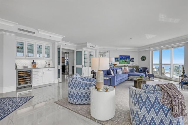 3920 N Ocean Drive 9b, Singer Island, FL 33404